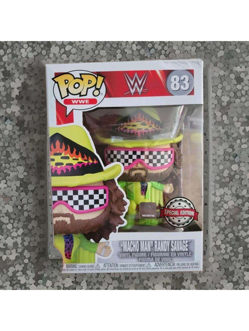 Funko Pop! Vinyl: WWE - "Macho Man" Randy Savage - Walmart (Exclusive) #83 (1)